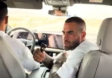 Boiskowe groźby Quebonafide. Raper zabrał głos w sprawie [WIDEO]