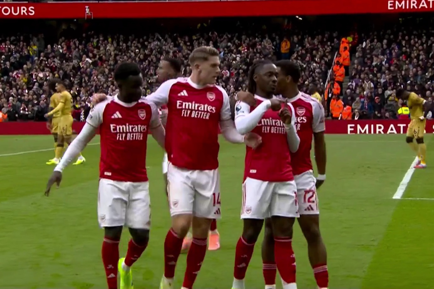 Arsenal ucieka Liverpoolowi i City. Eze pogrążył były klub