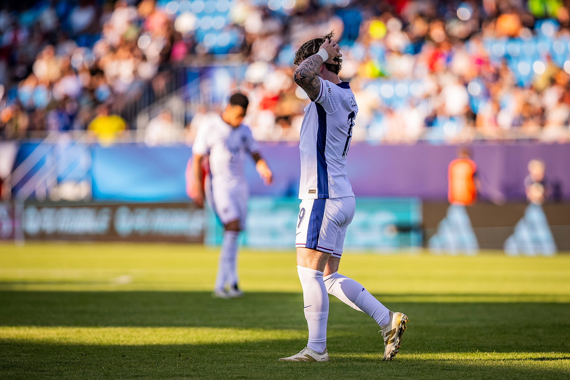 Miał być gwiazdą po transferze z Liverpoolu. Nie zagrał od prawie miesiąca