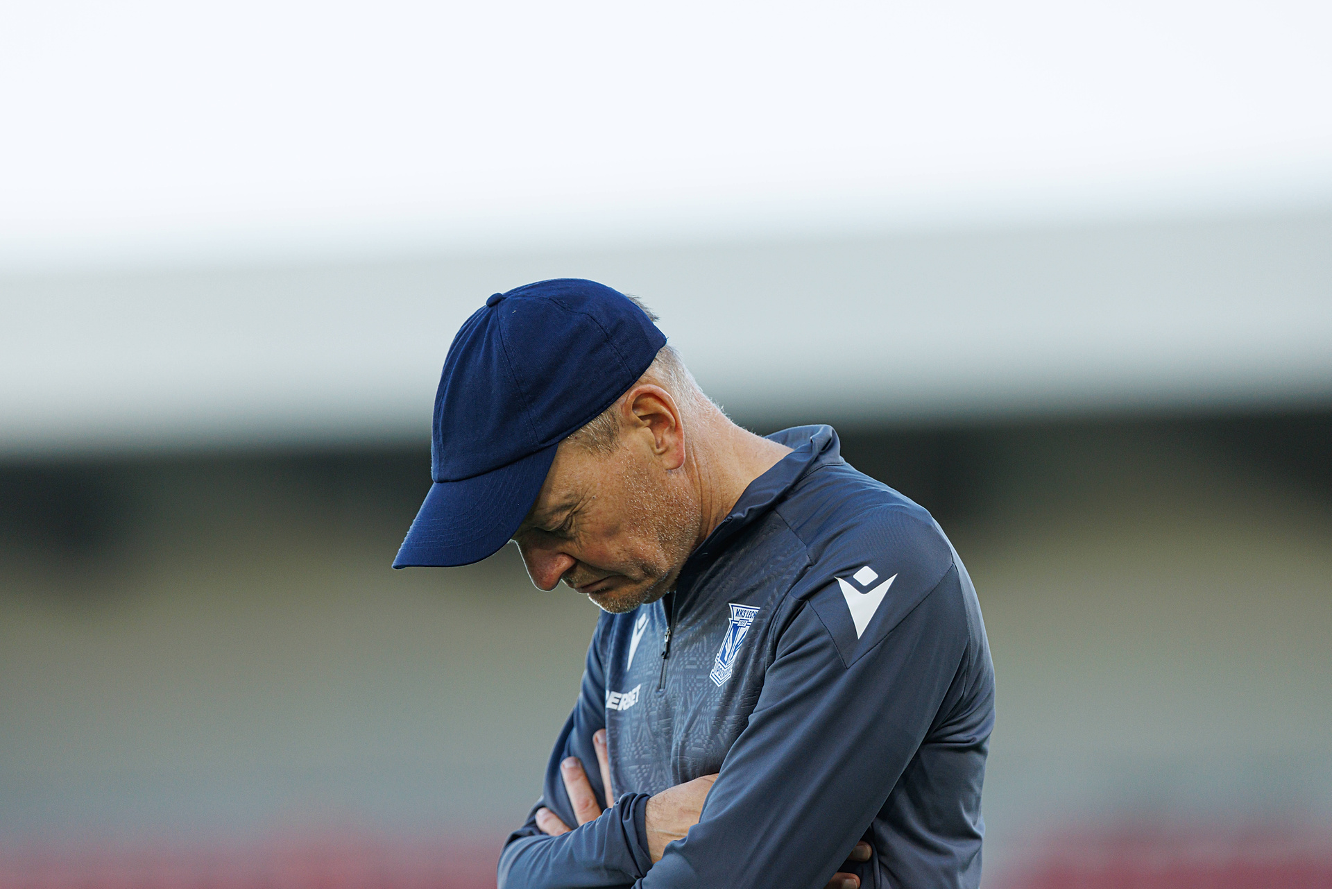 Dziwne decyzje trenerów Legii i Lecha. Kreują się na futbolowych czarodziejów