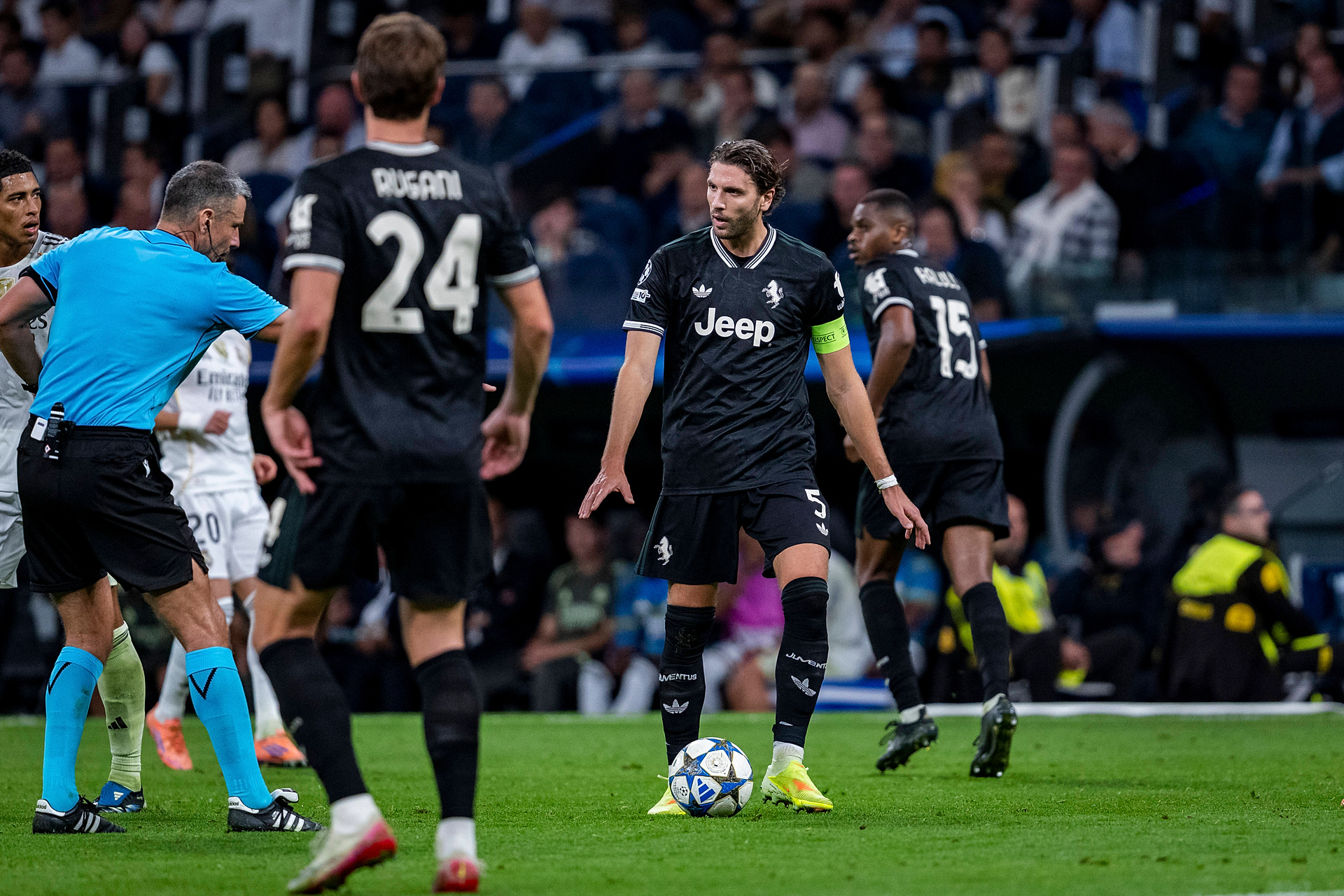 Słynny trener negocjuje z Juventusem. Wielki powrót do Serie A?