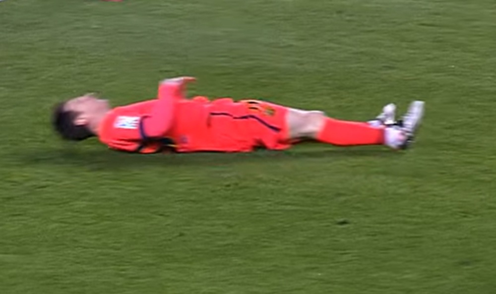 Messi padł jak długi i nie mógł w to uwierzyć. Obrazek, który przetrwa długie lata