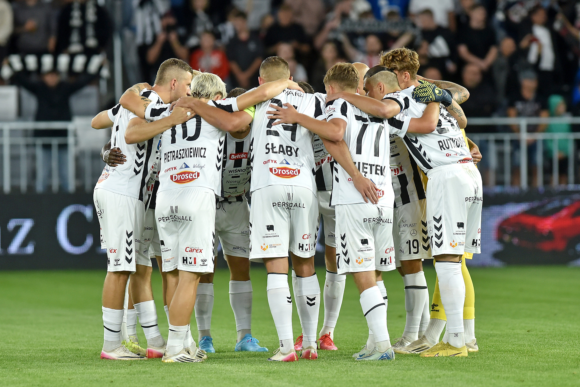 Zemsta polskiego piłkarza. Niebywałe sceny w II lidze