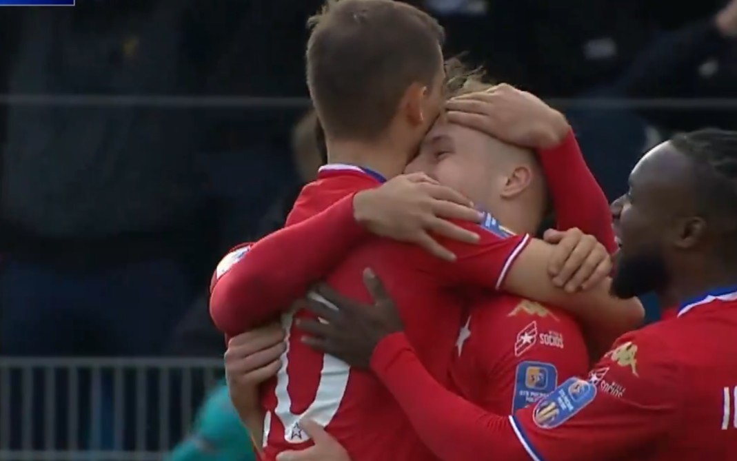 Co za bomba w Pucharze Polski! Cudowny gol dał awans Wiśle Kraków [WIDEO]