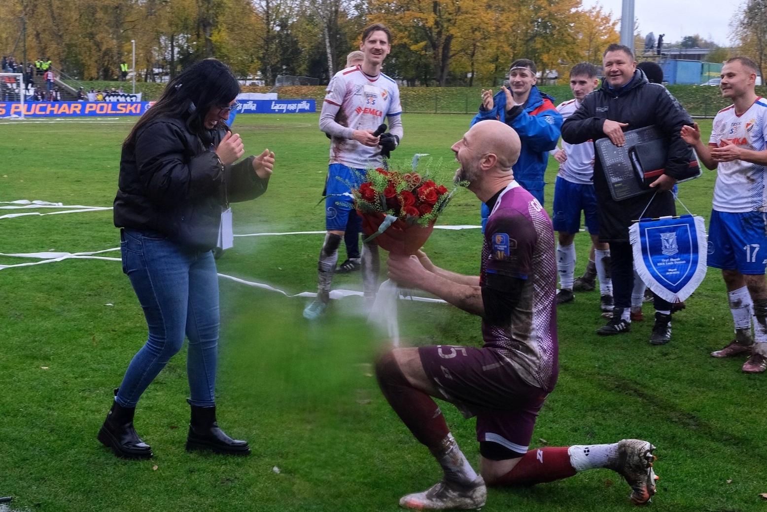 Oświadczył się po meczu Pucharu Polski. Przedstawił szalone kulisy