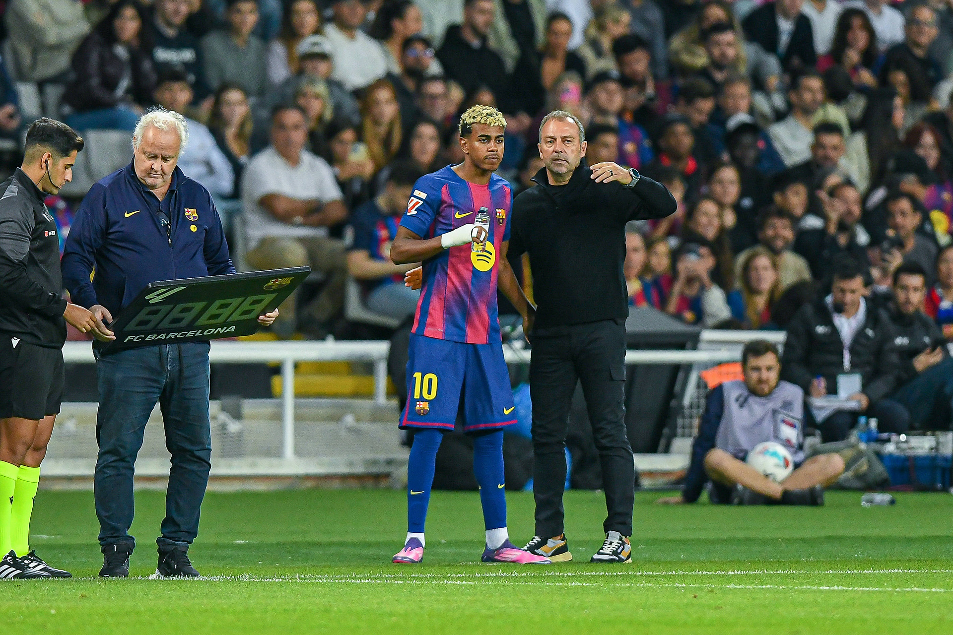 Flick stanął w obronie Yamala. Ważne słowa po El Clasico