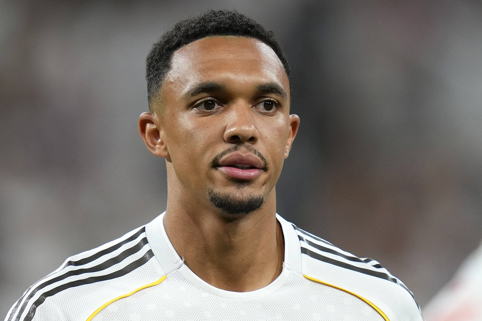 Wzruszający gest Alexandra-Arnolda. Oddał hołd Jocie [ZDJĘCIA]