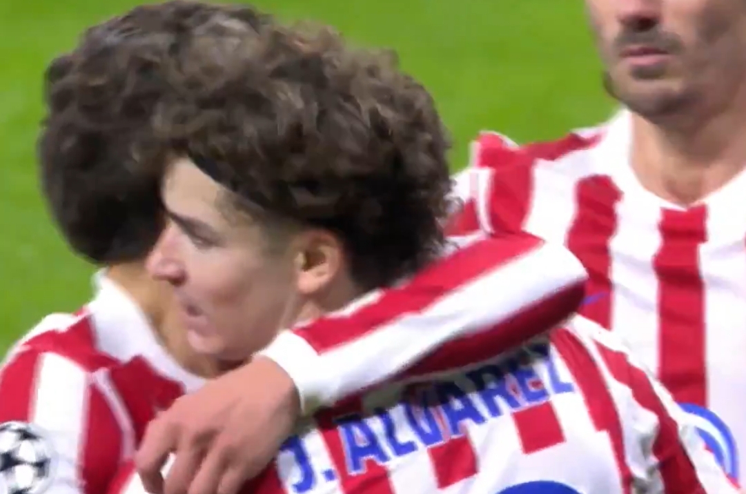 Alvarez nie przestaje zachwycać! Atletico wypunktowało rywala w LM