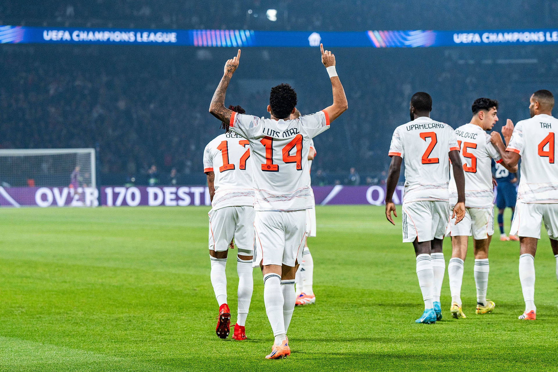 Perfekcja, ideał, kosmos! Bayernu nie da się zatrzymać