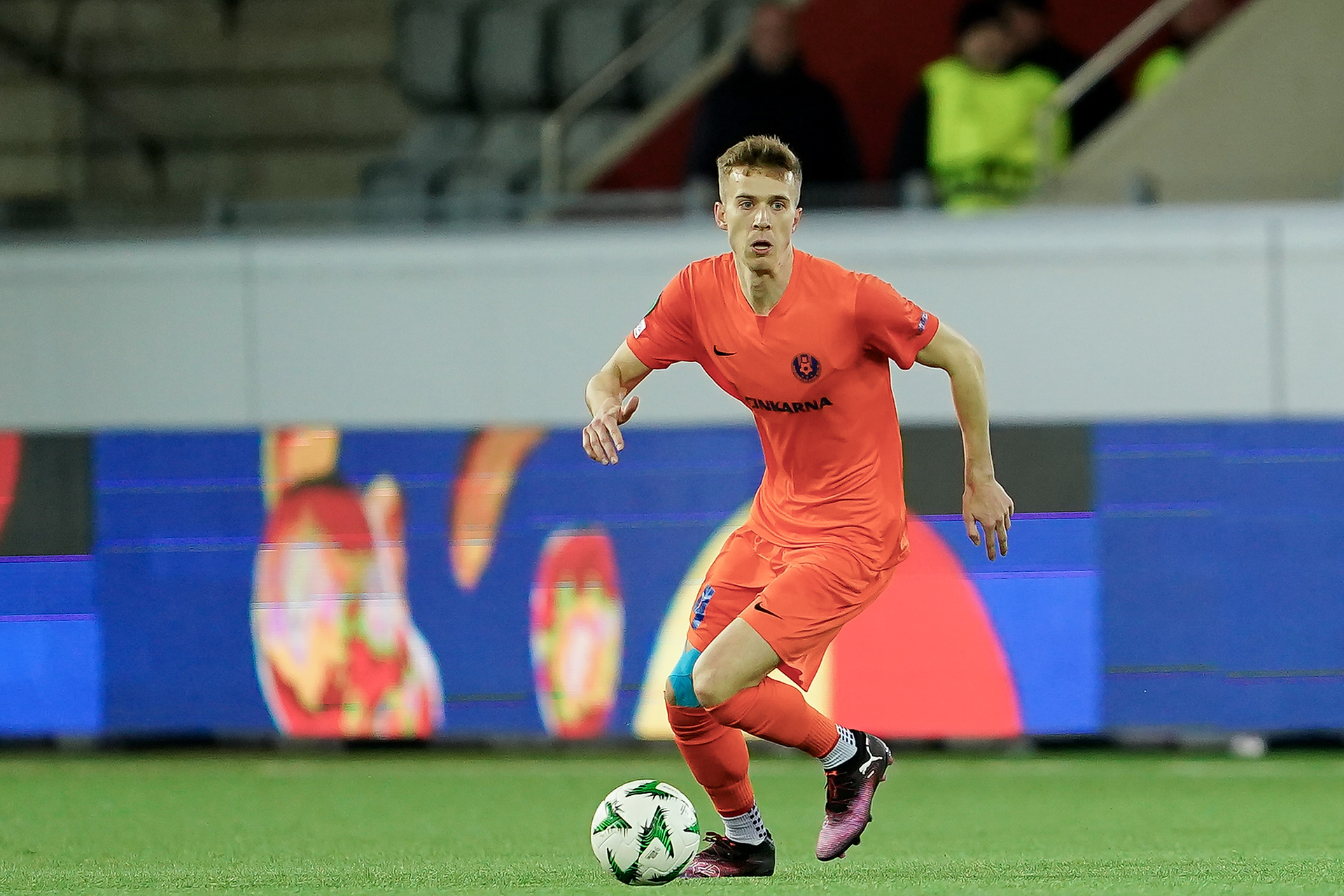 Polski obrońca zagra przeciwko Legii. "Śląsk zmusił mnie do odejścia"