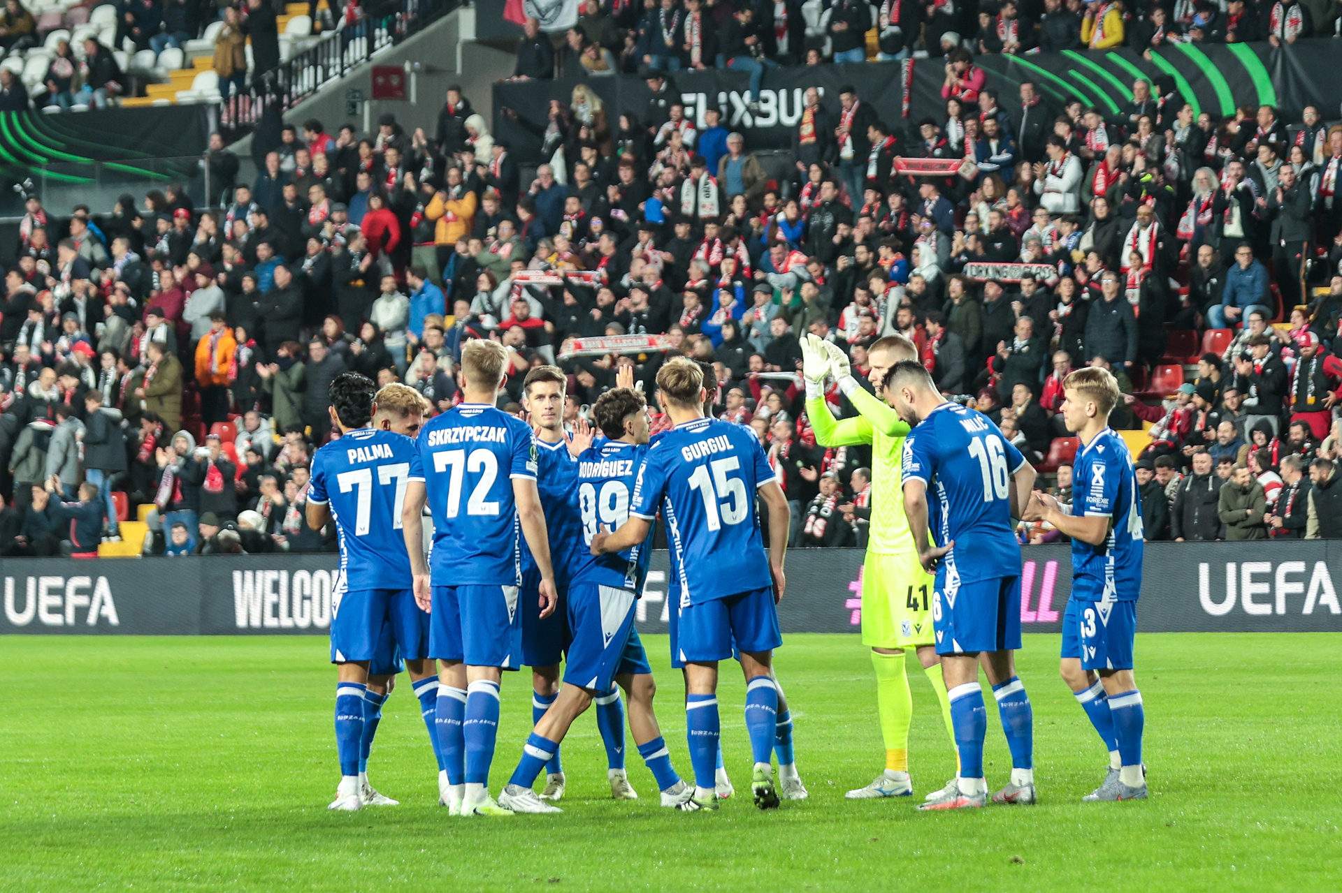 Katastrofa Lecha, cud Jagiellonii! Ciężki dzień w pucharach! [RELACJA]