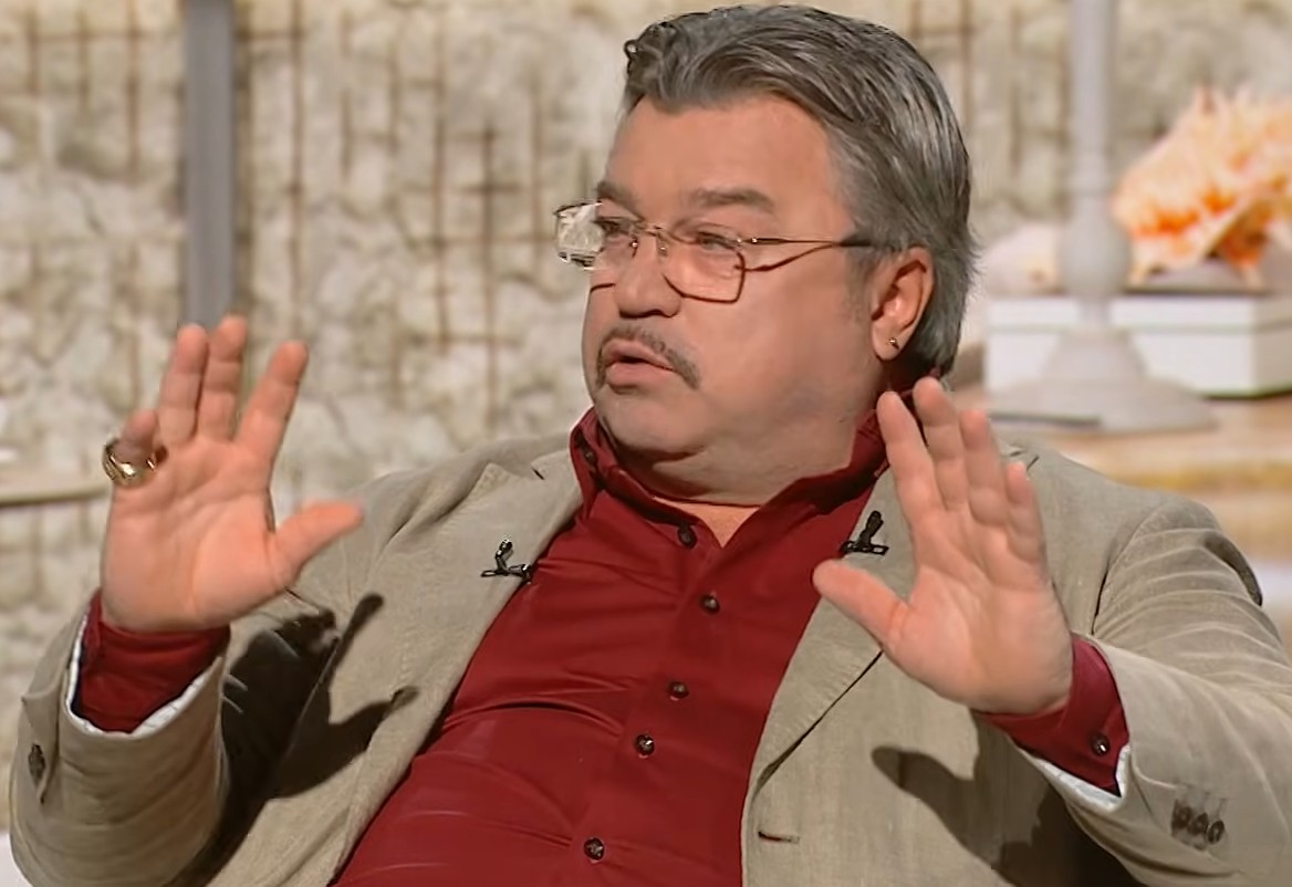 Kosecki bez ogródek o filmie z szatni Rayo. "Wy chcecie złote kible?" [WIDEO]