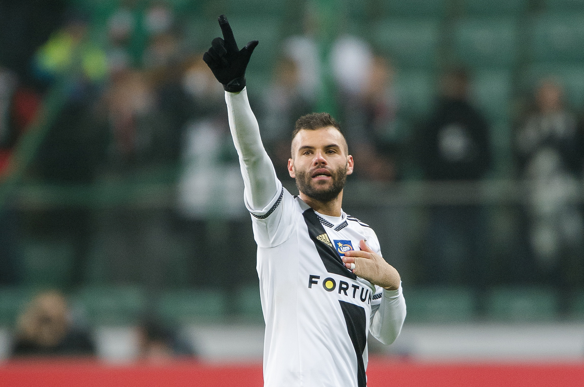 Nemanja Nikolić wraca do świata futbolu. Zupełnie nowa rola