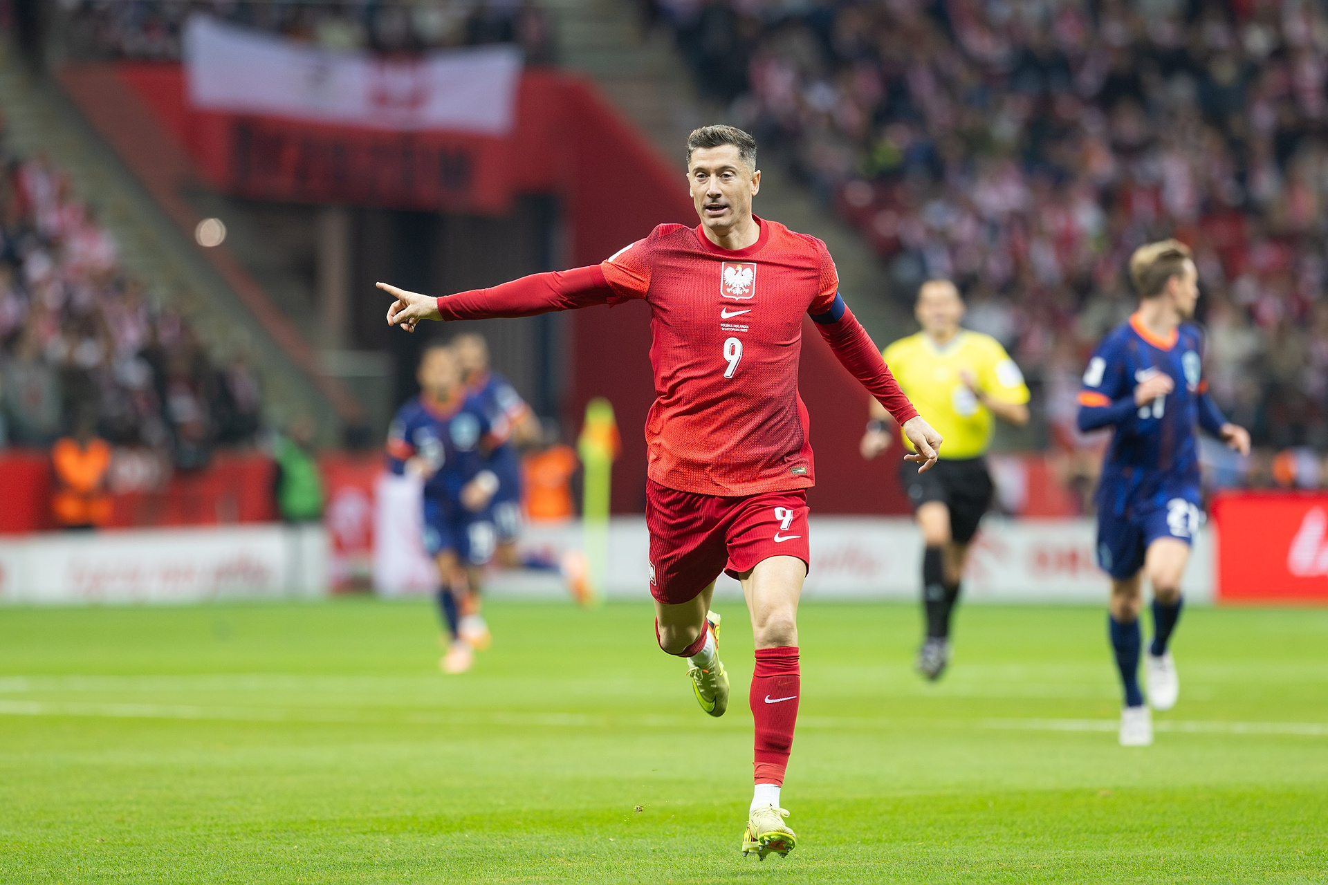 Lewandowski dotrzyma obietnicy. Wzruszający moment przed meczem z Ukrainą