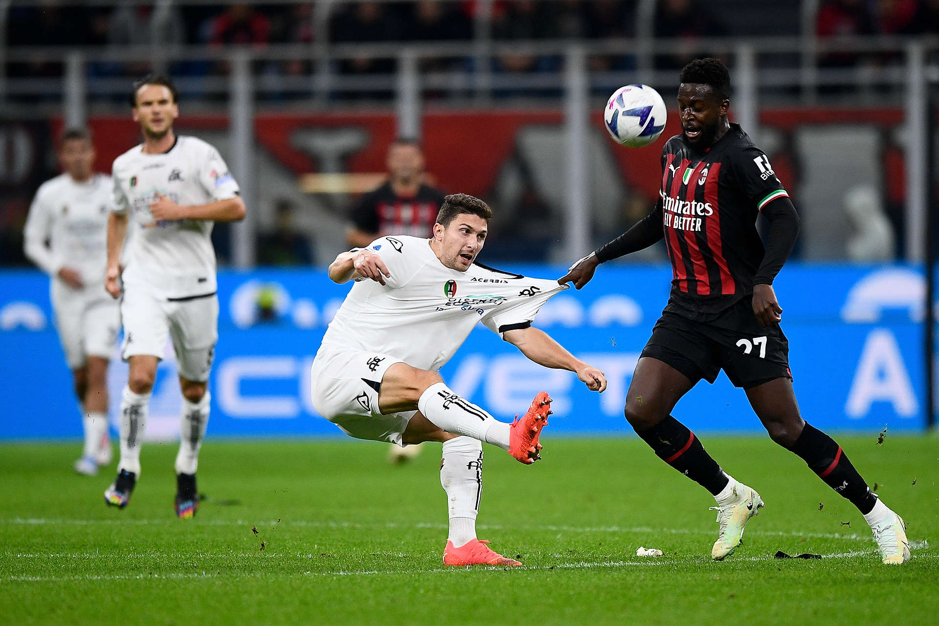 31 lat i koniec. Niedoszła gwiazda Milanu kończy karierę