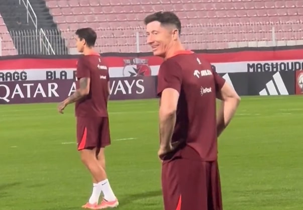 Lewandowski wyszedł na stadion na Malcie i nie dowierzał. Jego reakcja mówi wszystko [WIDEO]