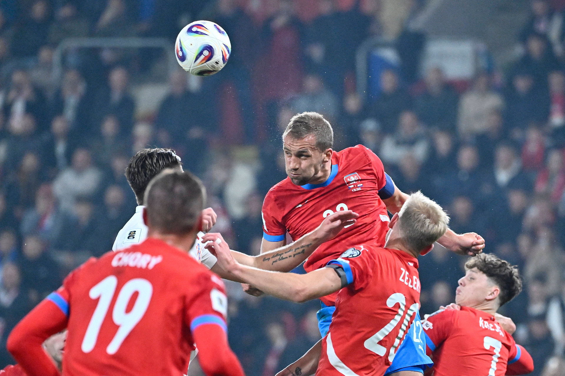 Wygrali 6:0, a zostali ukarani. Wrze w znanej kadrze