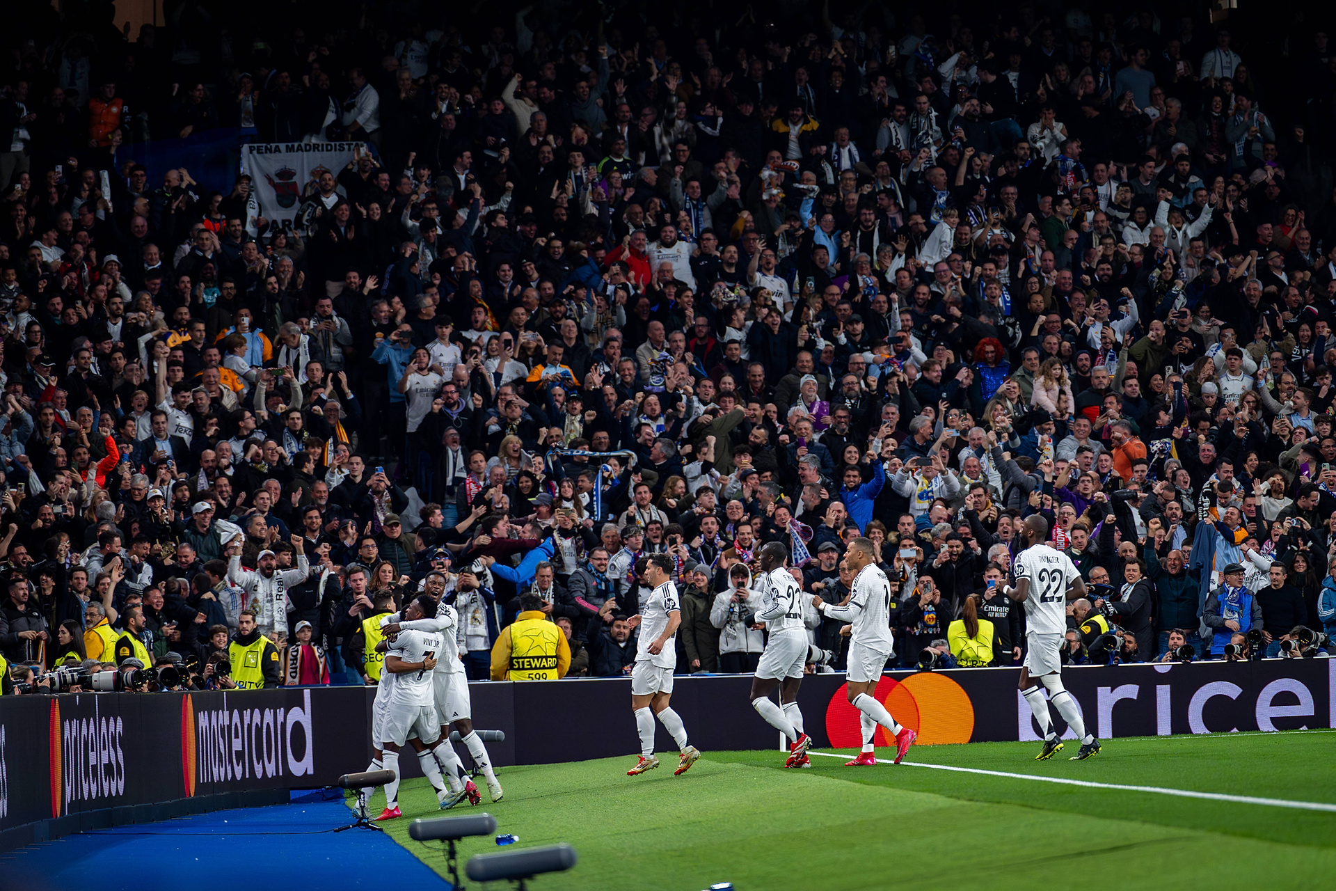 Real płacił za niego fortunę, okazał się "szklanką". Od marca zagrał... 11 minut