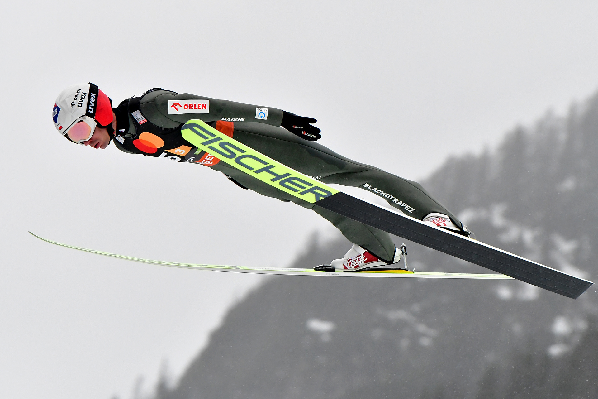 Zaskakująca forma Stocha. Mocna inauguracja Pucharu Świata