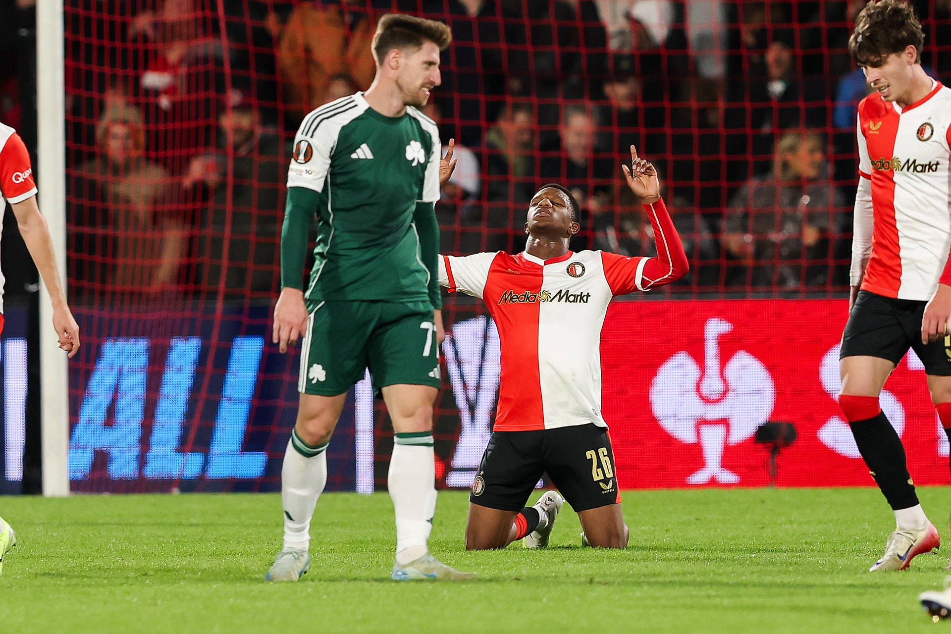 Hit. Transferowa batalia Bayernu i City