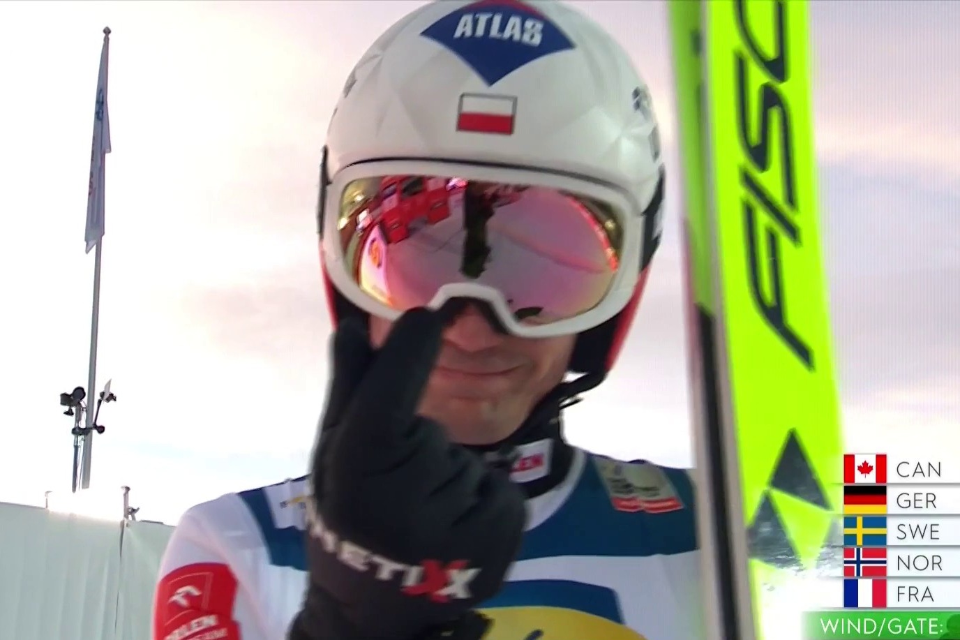 Stoch w czołówce kwalifikacji! Rewelacyjny skok Polaka