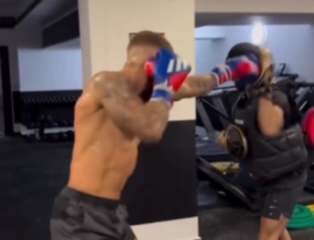 Tak boksuje Sergio Ramos. Robi wrażenie [WIDEO]