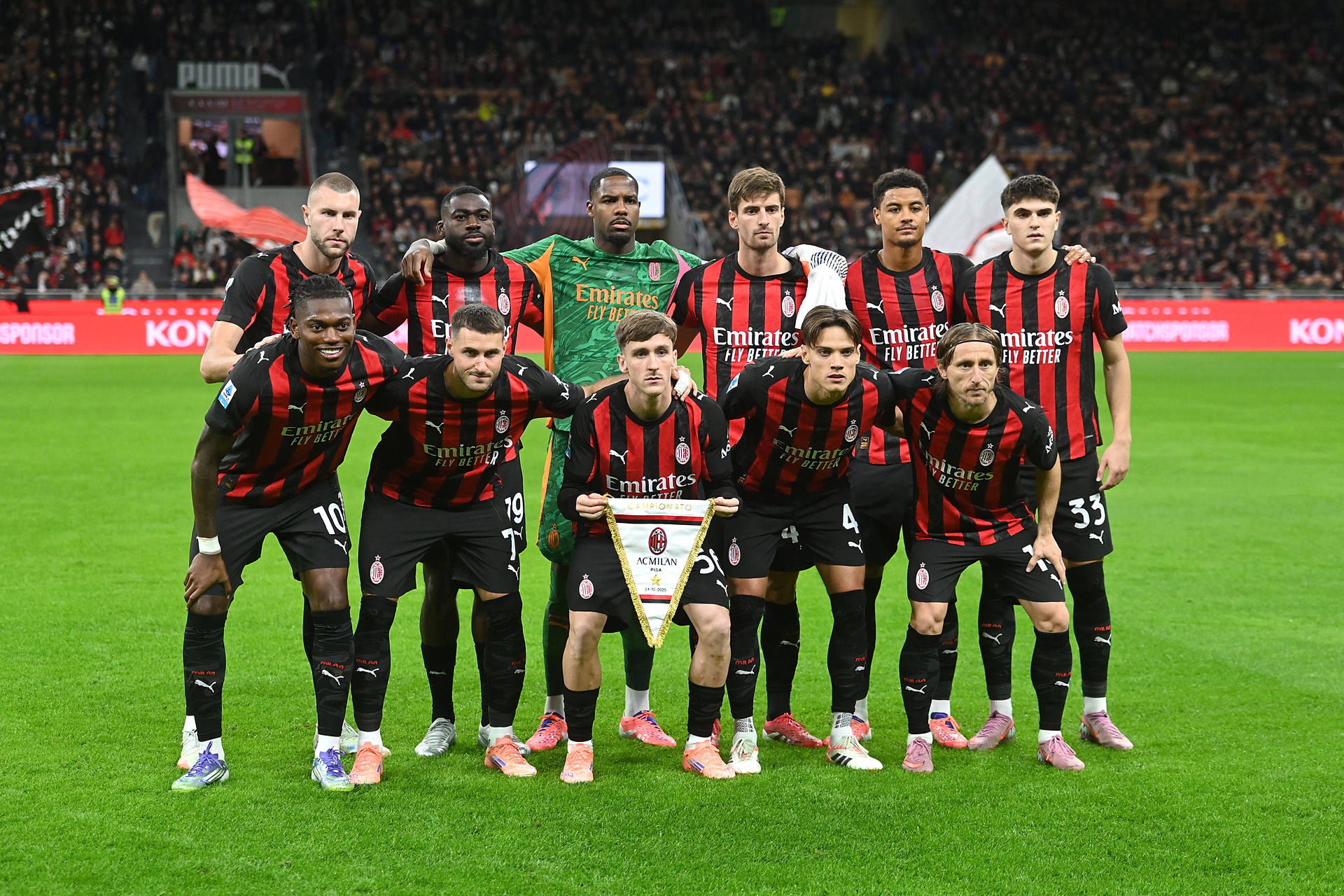 Gwiazda Milanu ma odejść! Ceniony dziennikarz wieszczy hitowy transfer