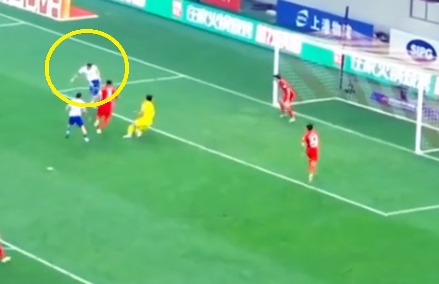 Wybitny sezon byłego gracza Legii. 27 goli w 30 meczach. U pomocnika!