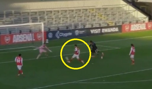 Genialny 15-latek z Arsenalu znów zachwycił. Bajeczna akcja, bajeczny gol [WIDEO]