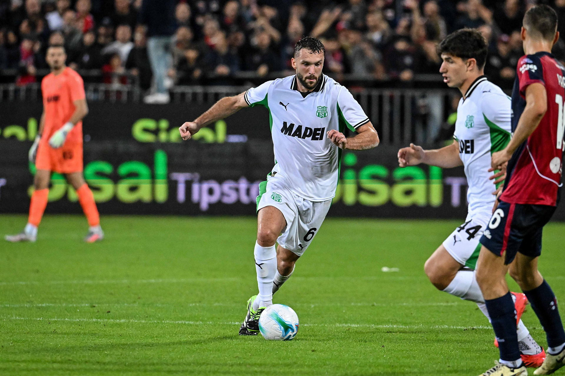 Nie dostał powołania, bo nie odebrał telefonu? Urban skomentował głośną sprawę