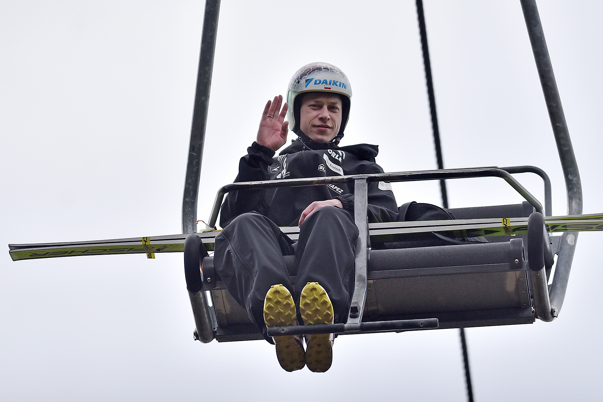 "Zapraszam na skocznię". Polak wypalił po fatalnych wynikach