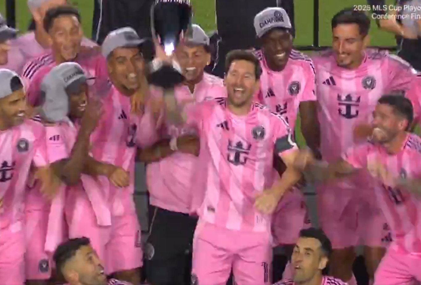 Sześć goli w meczu Interu Miami. Messi sięgnął po trofeum w MLS