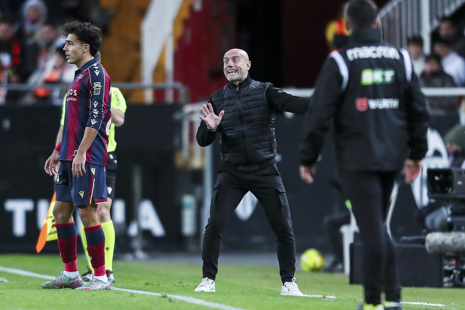 Klub z La Liga zwolnił trenera! Sytuacja robi się dramatyczna