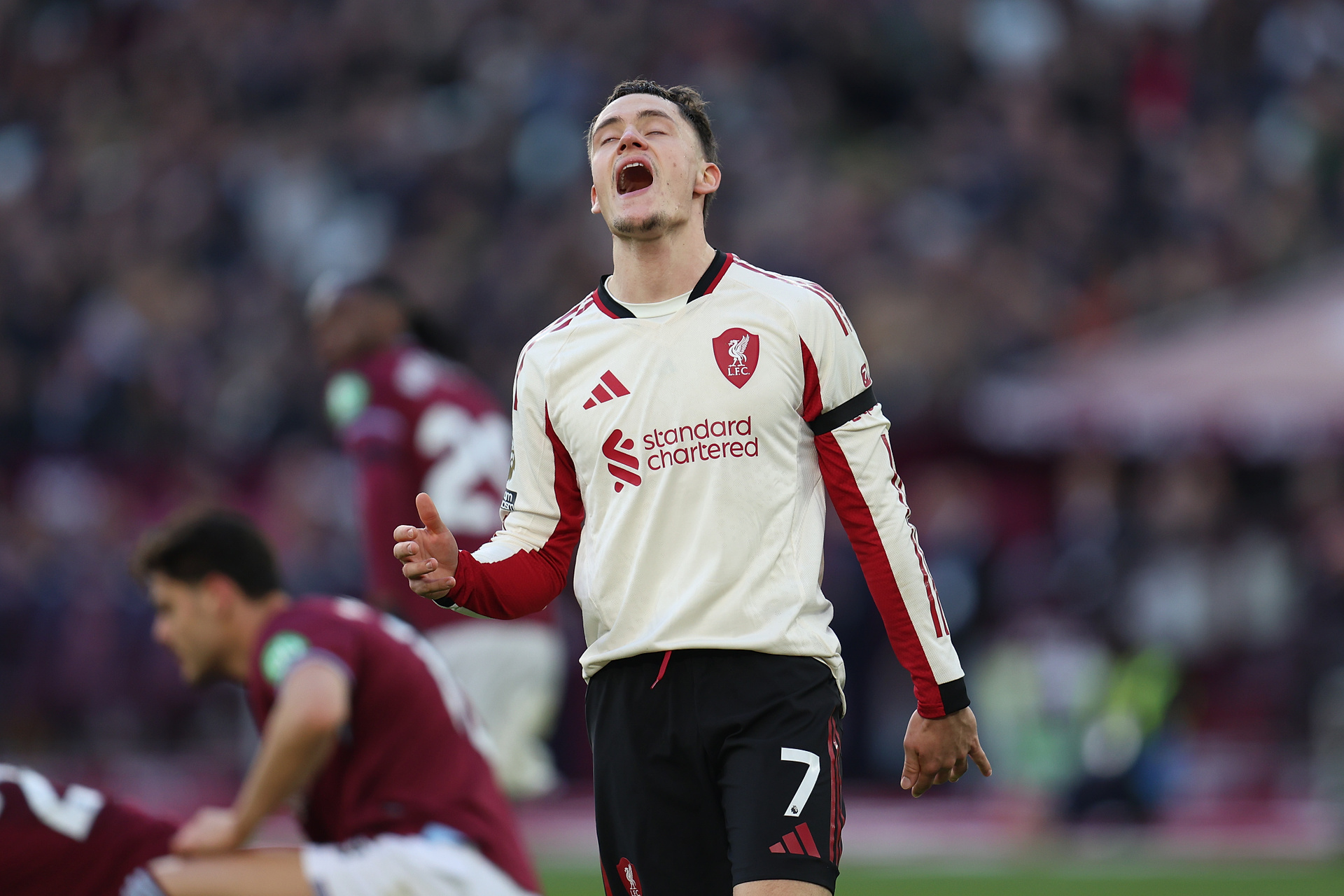 Liverpool oszukał Wirtza?! Hoeness ruszył do ataku