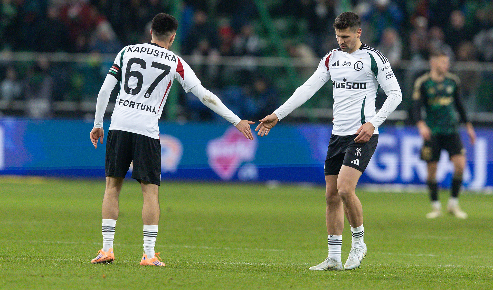 "Wstyd wychodzić na ulicę". Piłkarz Legii wypalił po meczu