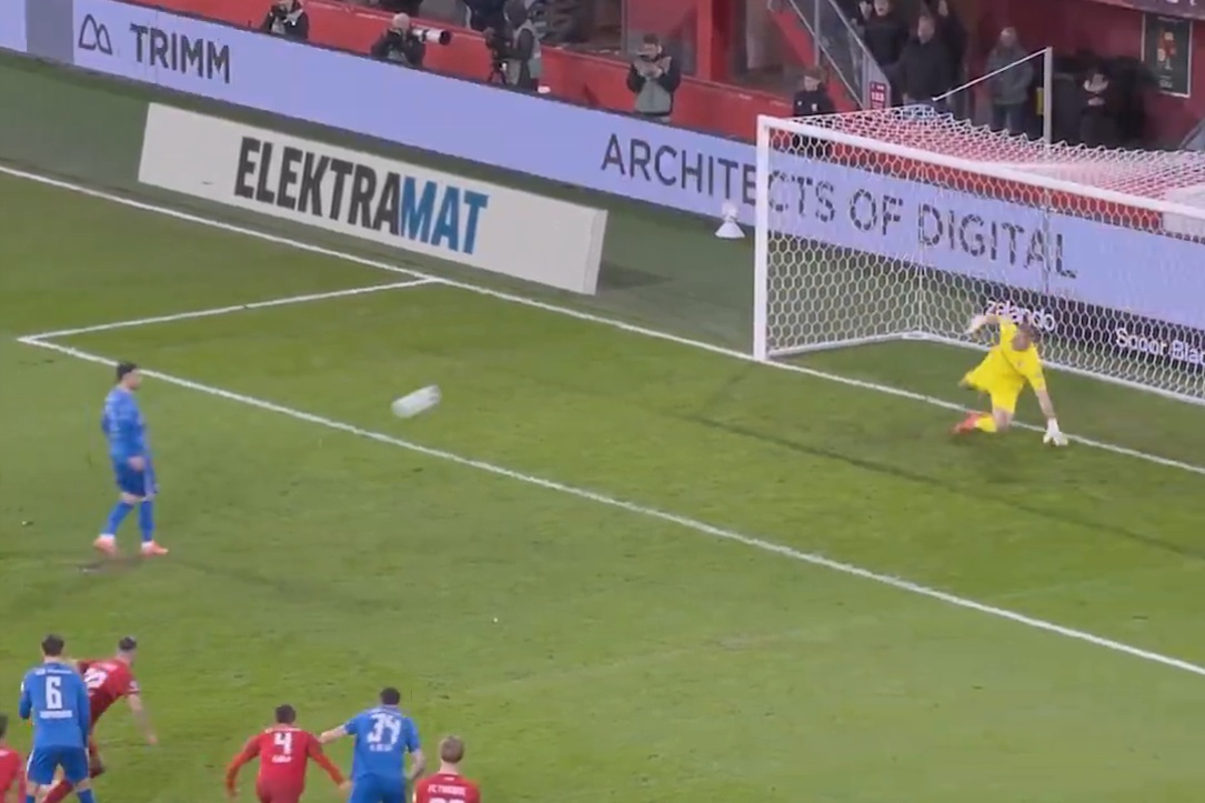 Od bohatera do zera. Koszmar znanego napastnika [WIDEO]