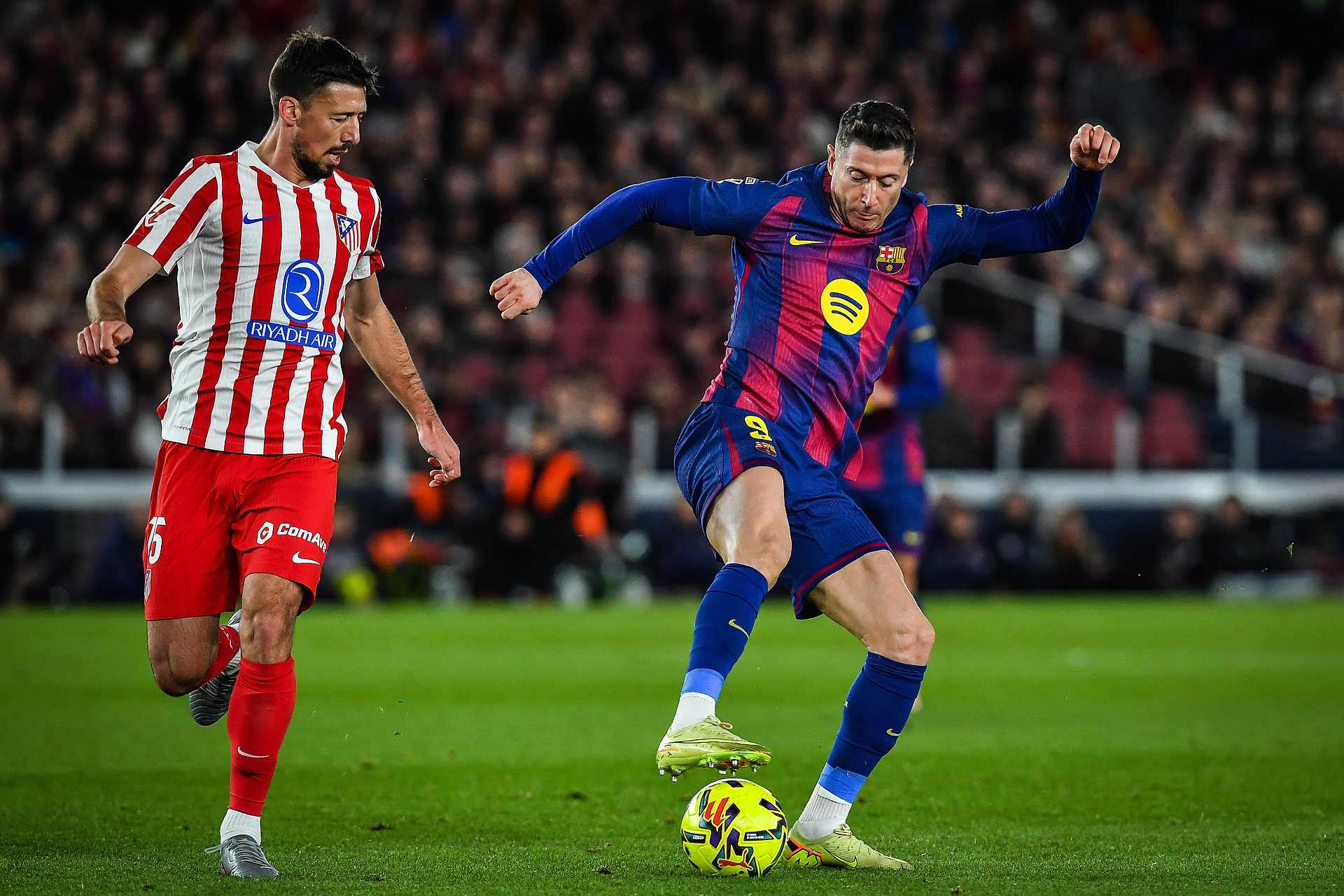 Niechlubny wyczyn Lewandowskiego. Przeszedł do historii Barcelony