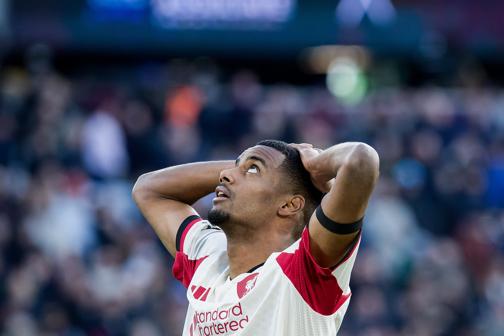 Slot wyjaśnił, co dzieje się z Isakiem. "To było nierealne"