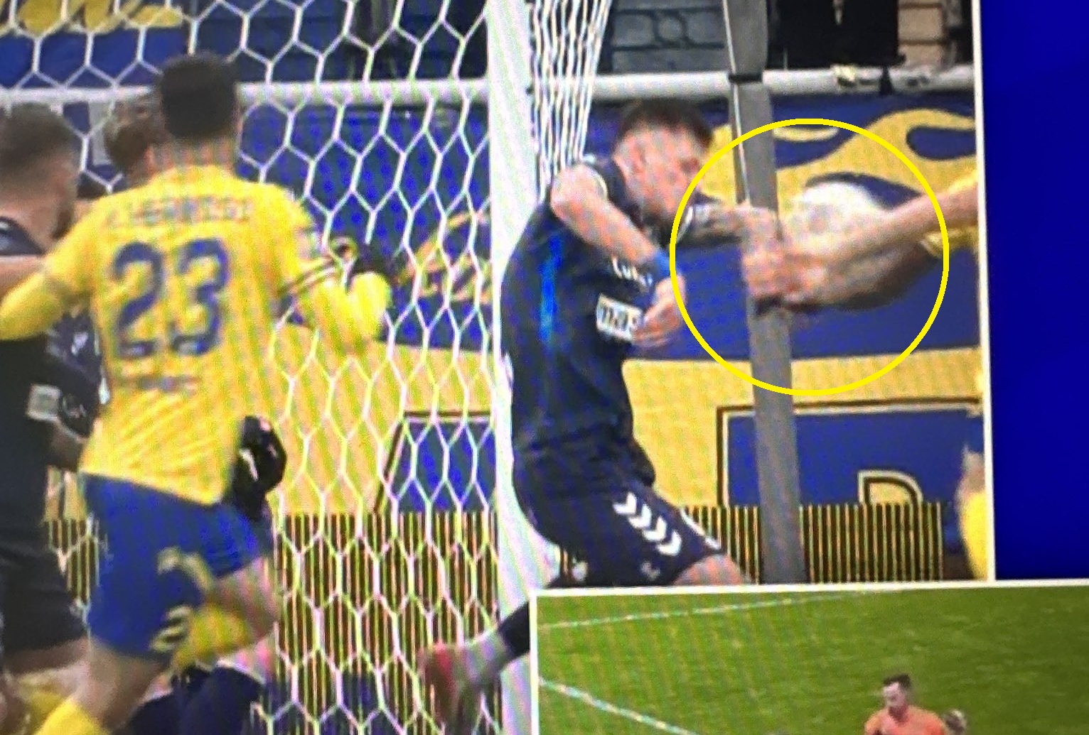 Wielka kontrowersja w Ekstraklasie. "Sędziowie chyba mają go w Fantasy"