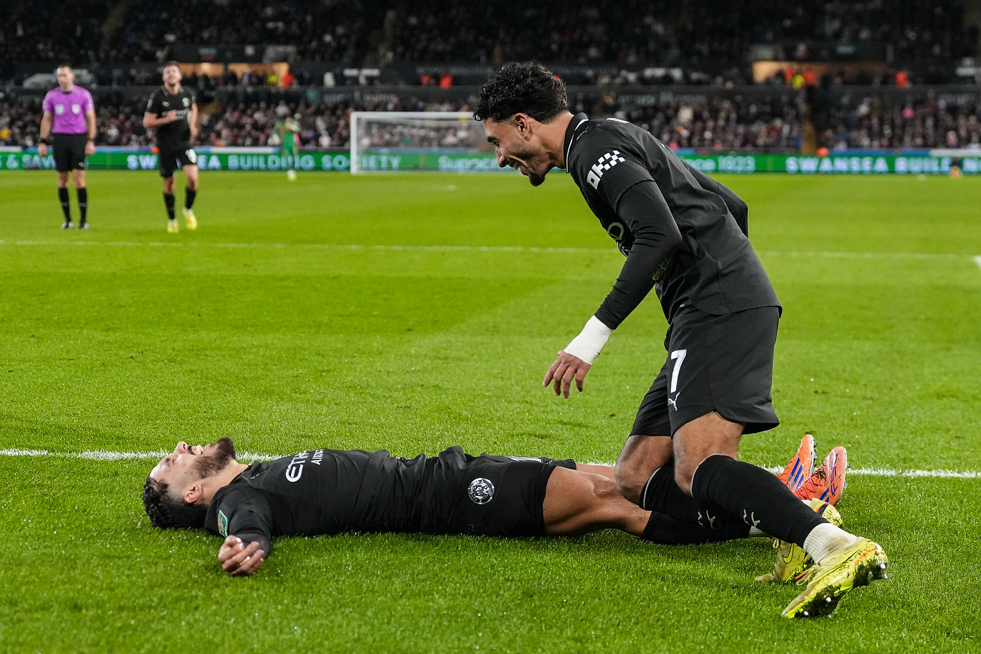 Największy showman w Europie. Kibice w szoku. Gdzie on był tyle czasu?! 