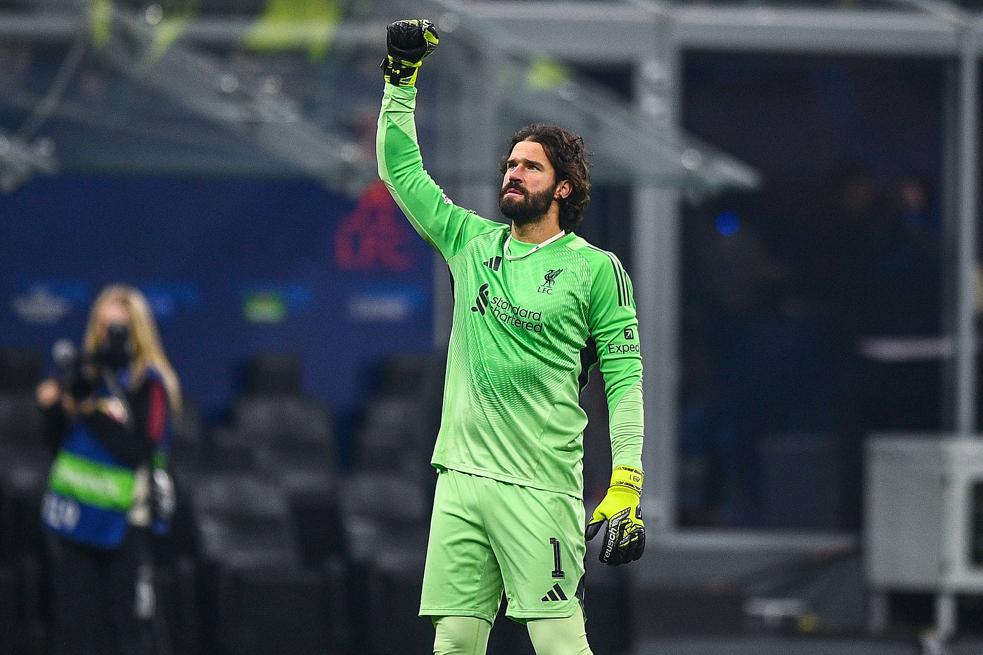 Gigant ruszył po Alissona. Tym transferem chce "zrobić furorę"