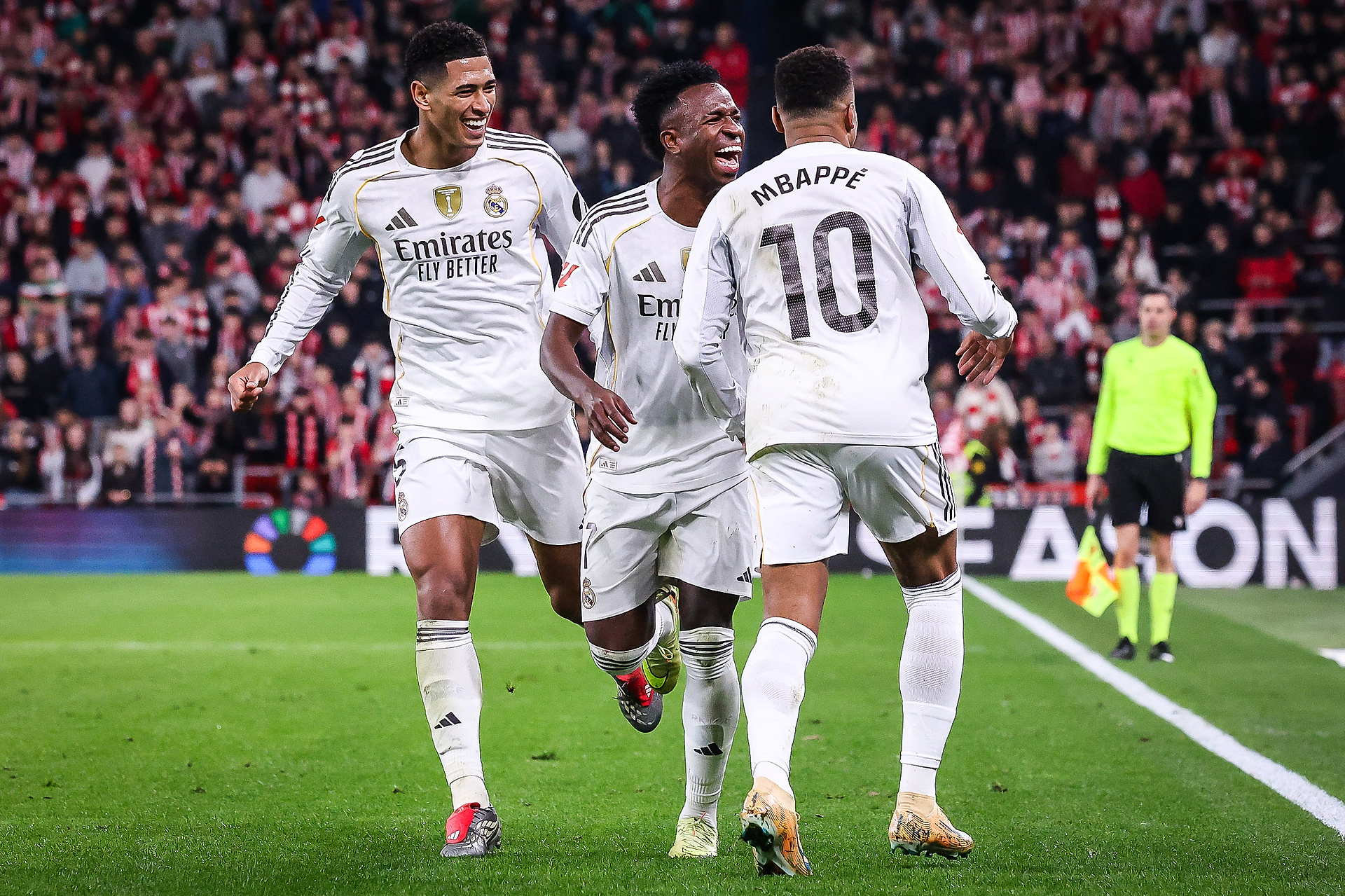 Real i PSG deklasują konkurencję. Ujawniono konkretne kwoty