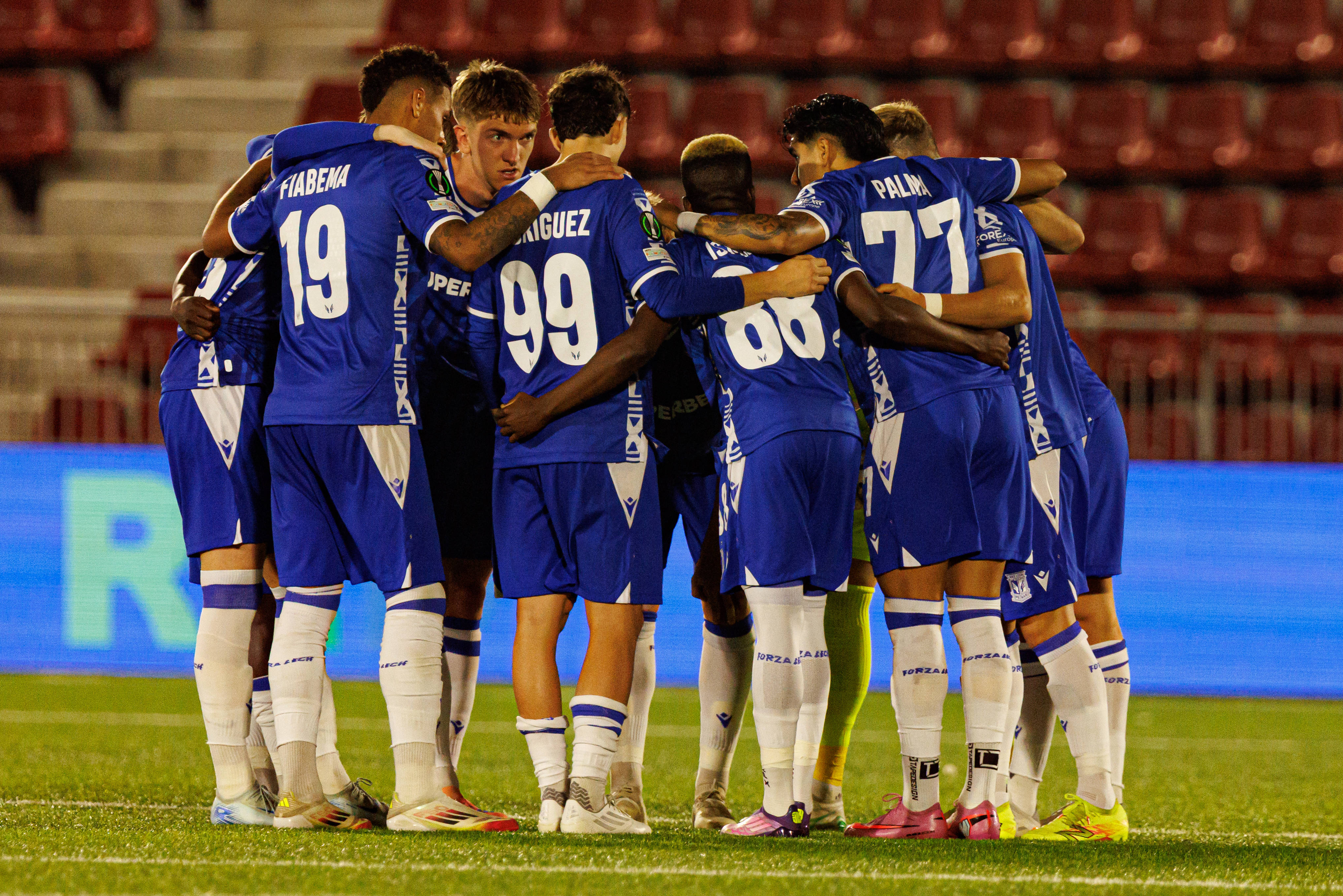 Lech Poznań - FSV Mainz 05: gdzie oglądać za darmo? (11.12.2025)