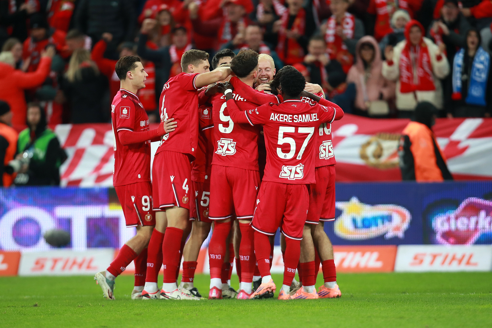 Media: Widzew ma problem z gwiazdą? "Spodobało mu się miasto nocą"