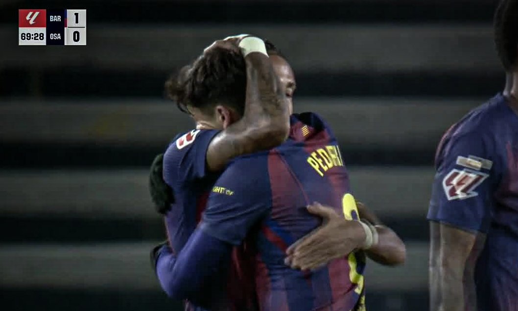 Lewandowski nie podniósł się z ławki. Tak skończyła Barcelona