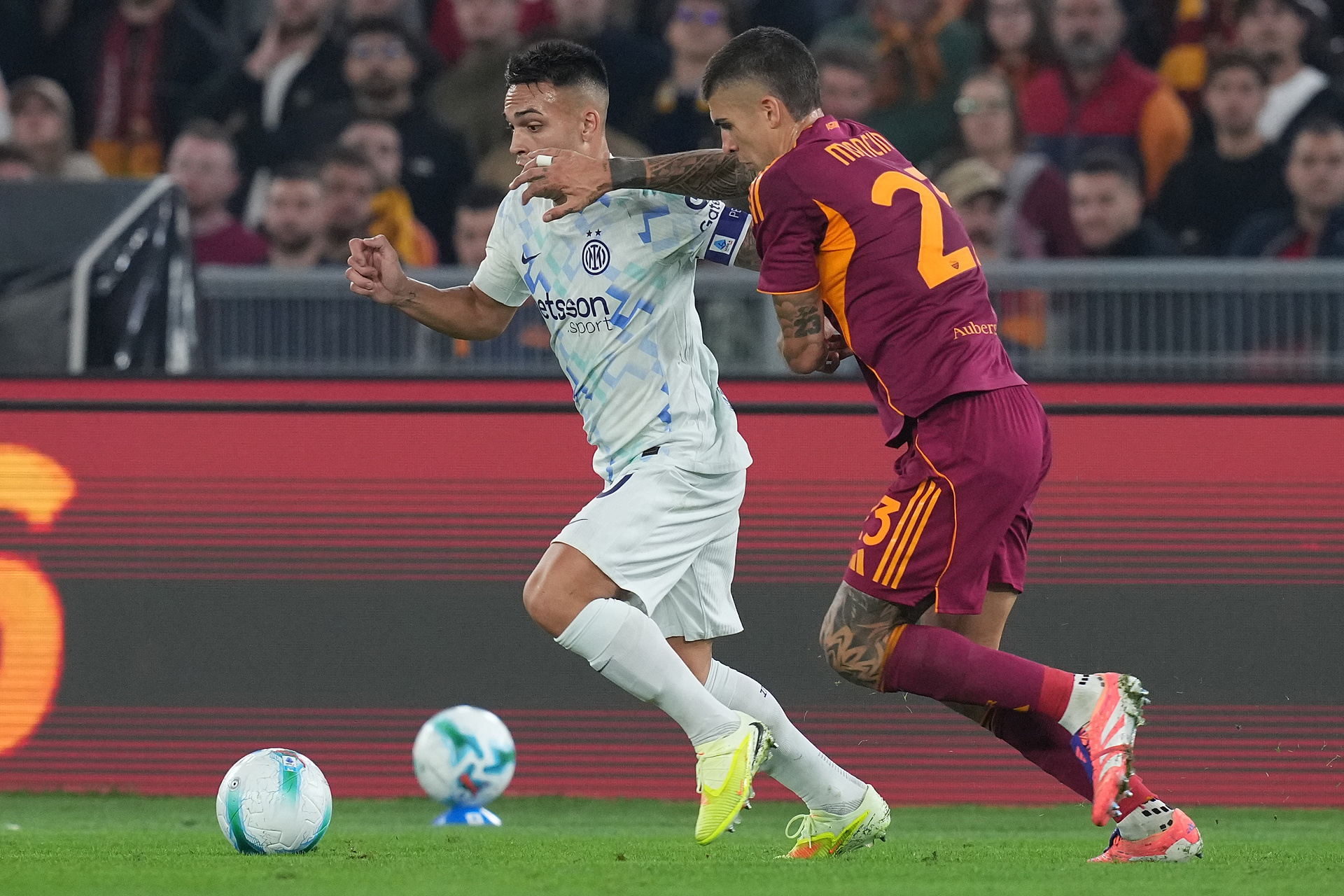 Mistrz świata zachwycony rywalem. "Bardzo go lubię"