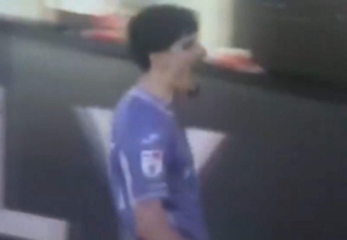 Były bramkarz Rakowa bohaterem w Anglii! Obronił karnego [WIDEO]