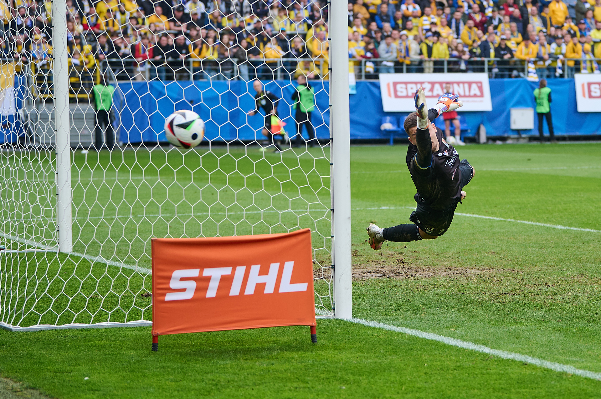 Azerbejdżan nie dla Polaka. Wytrzymał cztery miesiące