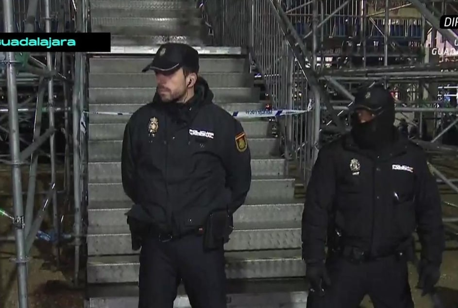 Co za skandal przed meczem Barcelony! Policja weszła na stadion