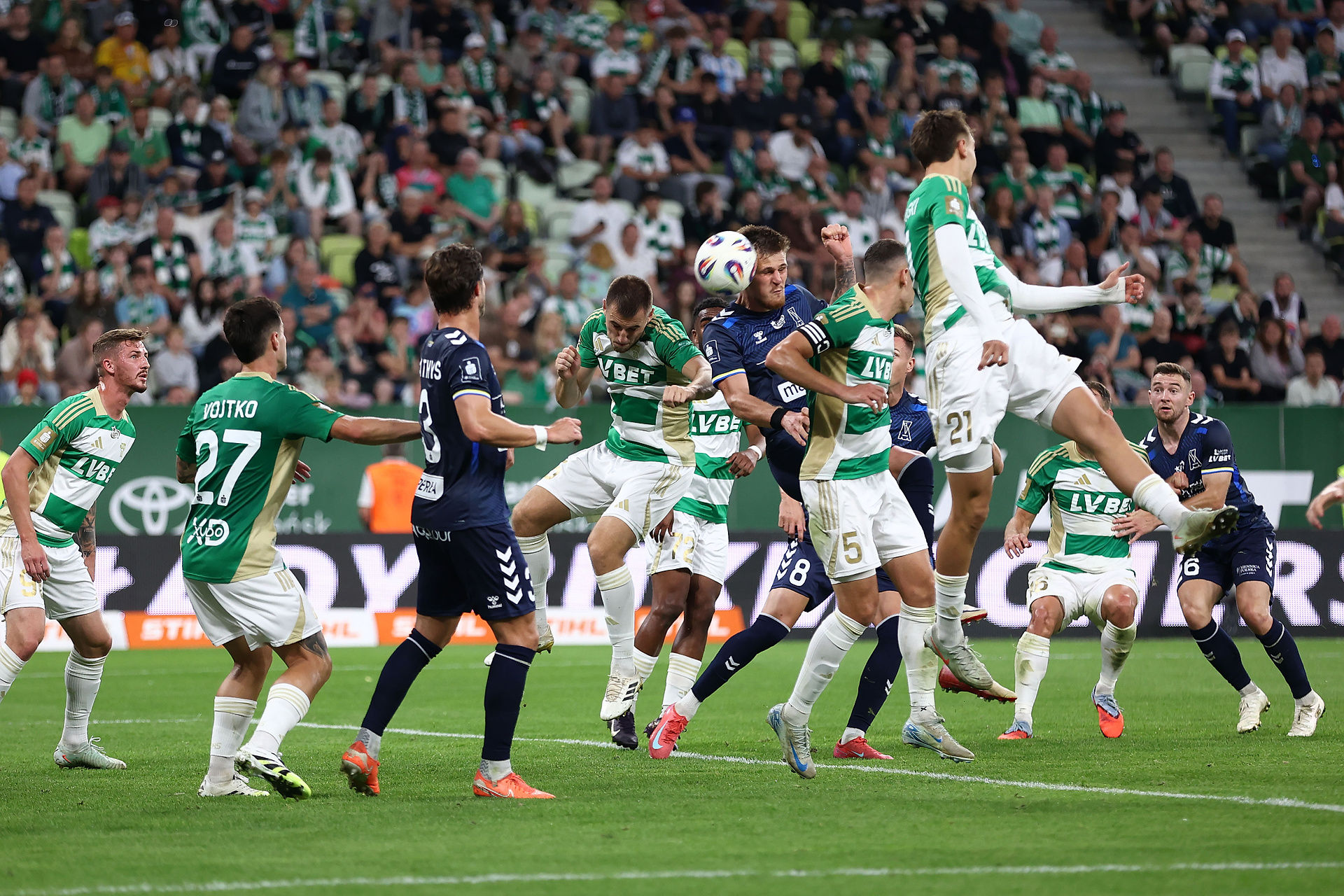 Wrócił do Polski i wymiata. Trzyma na barkach cały zespół. Czas na... reprezentację?